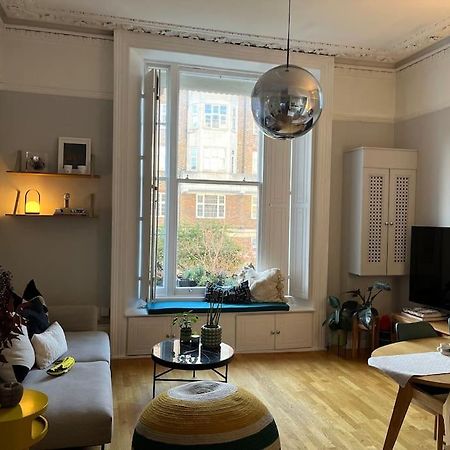 Gorgeous 2 Bedroom Flat In Charming Swiss Cottage London Ngoại thất bức ảnh