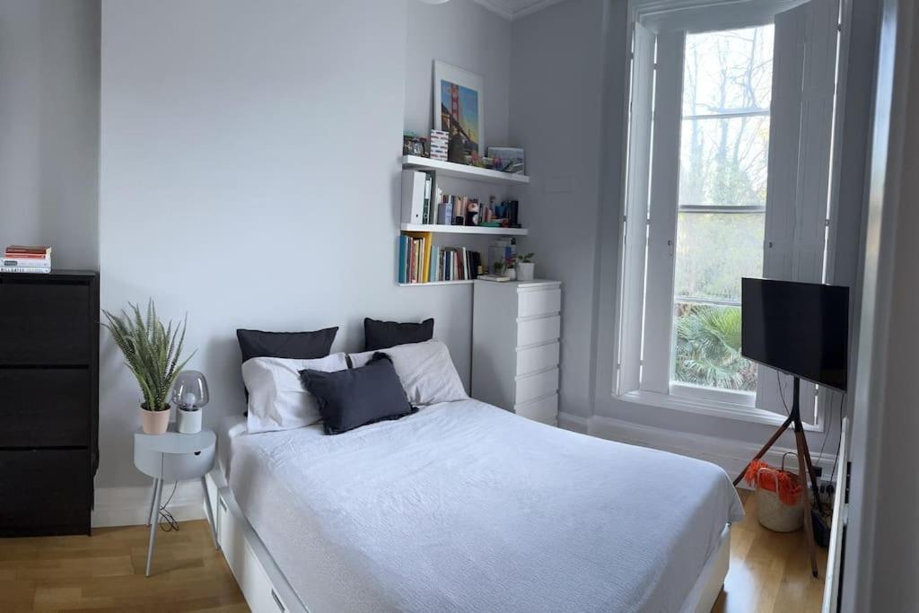 Gorgeous 2 Bedroom Flat In Charming Swiss Cottage London Ngoại thất bức ảnh
